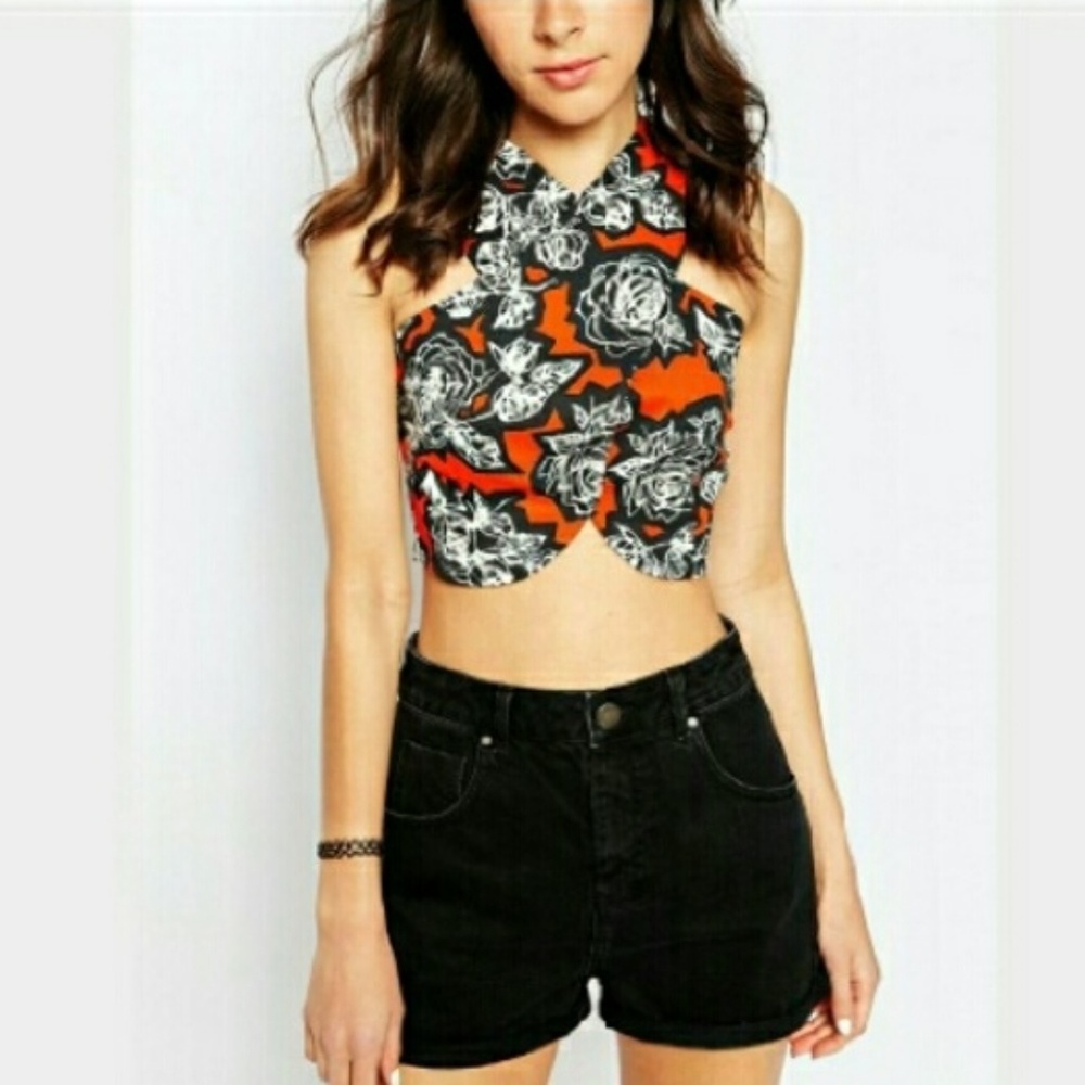 Cute Motel Rocks orange floral criss cross crop